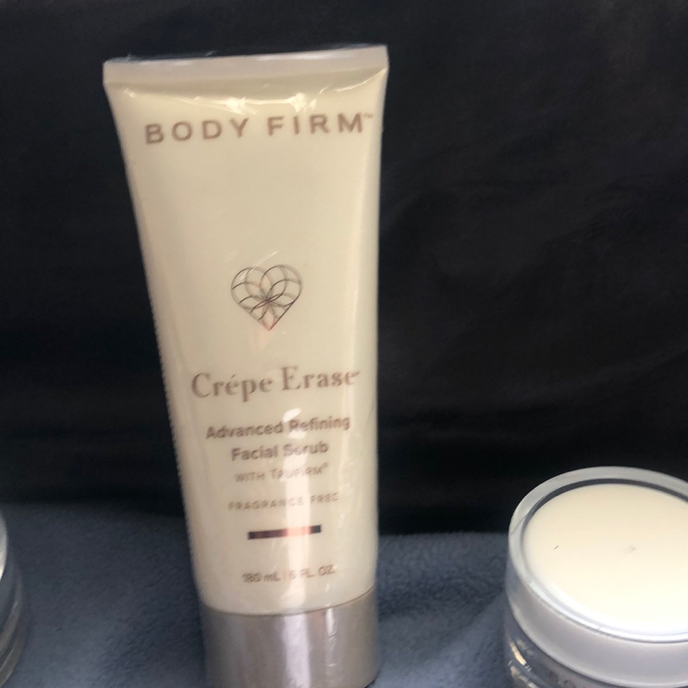 Body firm set